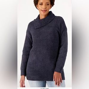 Barefoot dreams tunic cowl neck